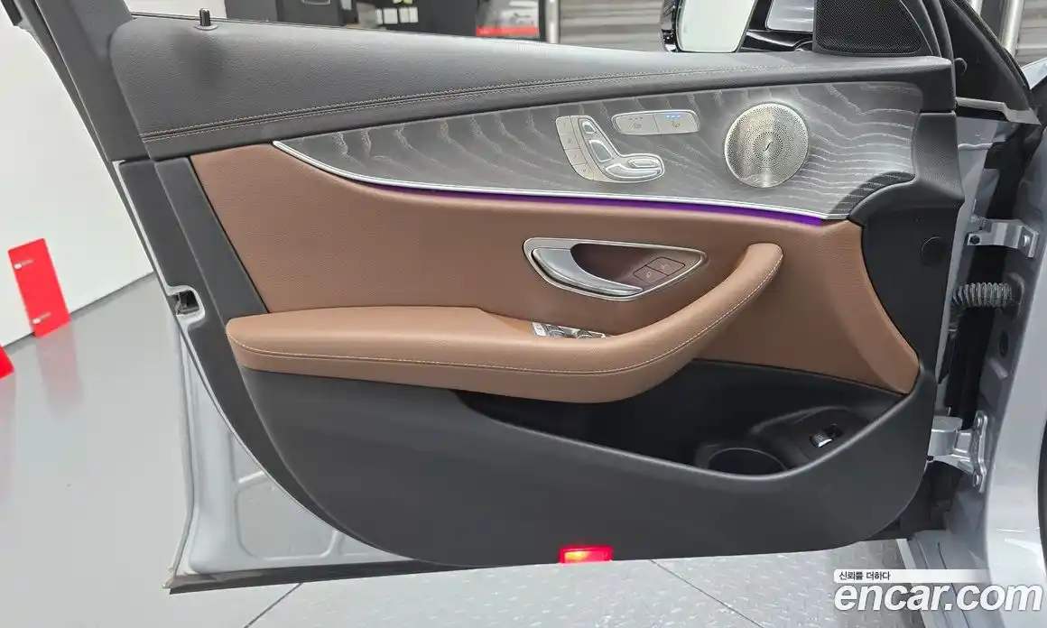 Mercedes-Benz E-Class 2022 2.0 гидро в Москве № 2052576, фото 14