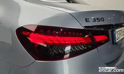 Mercedes-Benz E-Class 2022 2.0 гидро в Москве № 2052576, миниатюра 9