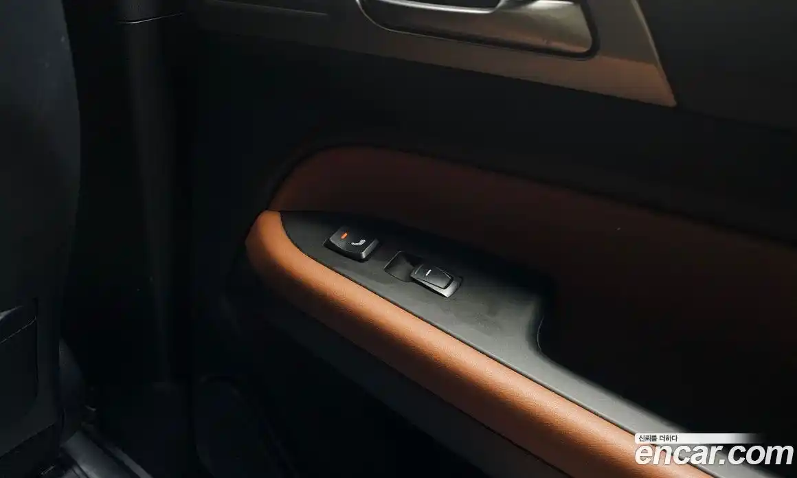 SsangYong Rexton 2018 2.2 гидро в Москве № 2052646, фото 24