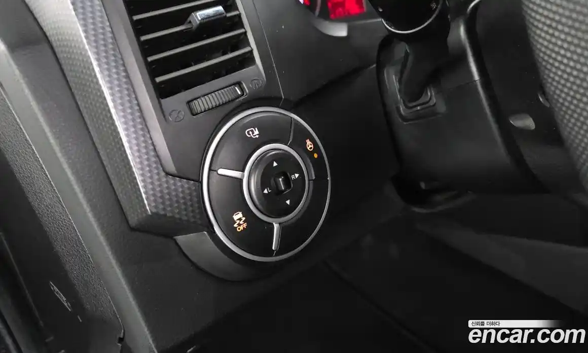 SsangYong Korando 2015 2.0 гидро в Москве № 2052718, фото 19