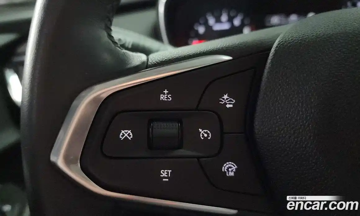Chevrolet TrailBlazer 2020 1.3 гидро в Москве № 2052953, фото 16