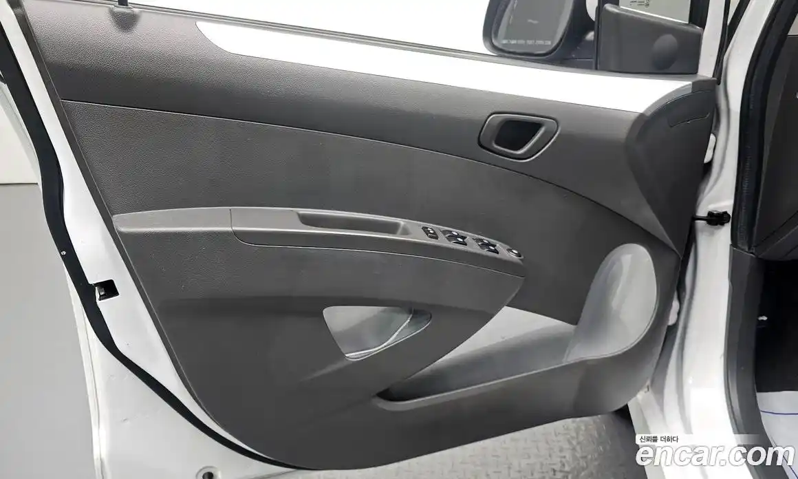 Chevrolet Spark 2013 1.0 гидро в Москве № 2053090, фото 14