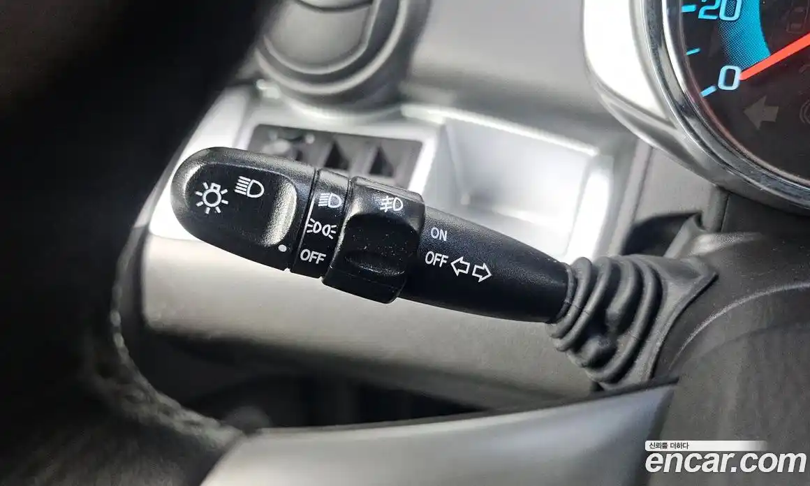 Chevrolet Spark 2013 1.0 гидро в Москве № 2053090, фото 31