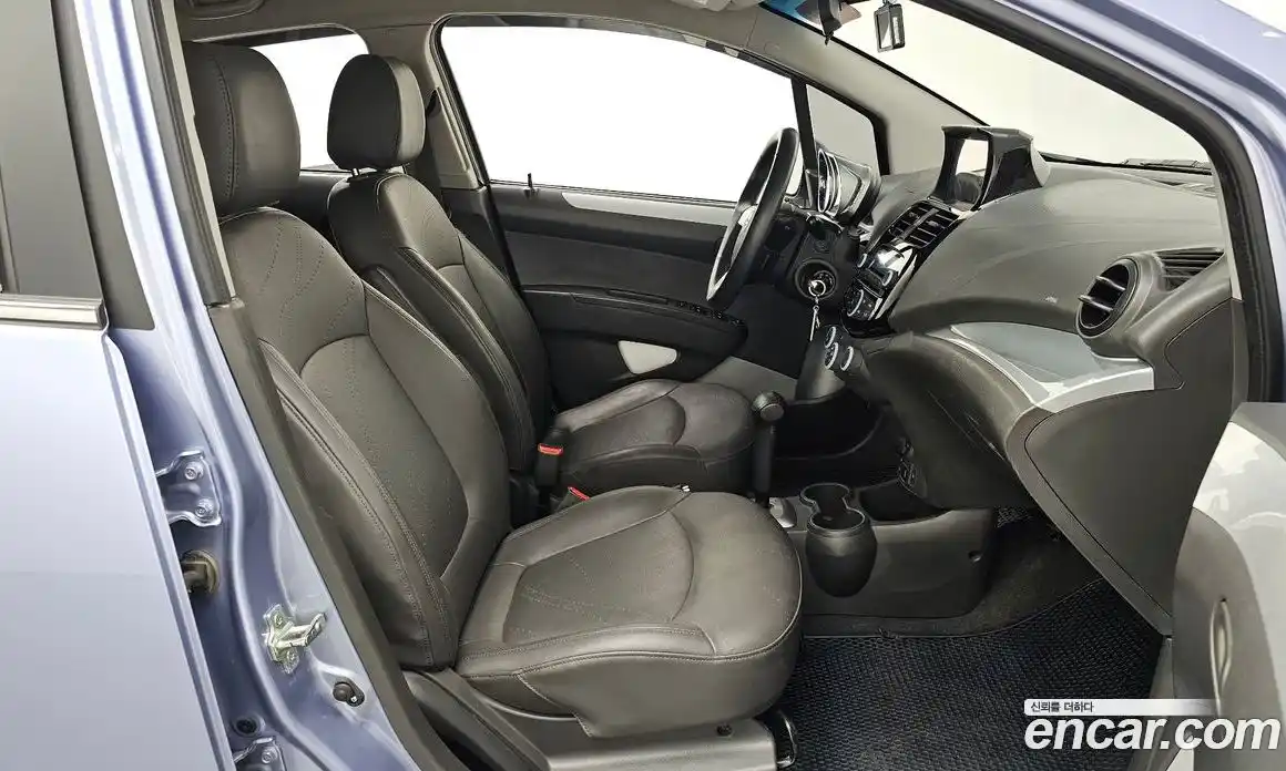 Chevrolet Spark 2013 1.0 гидро в Москве № 2053120, фото 16