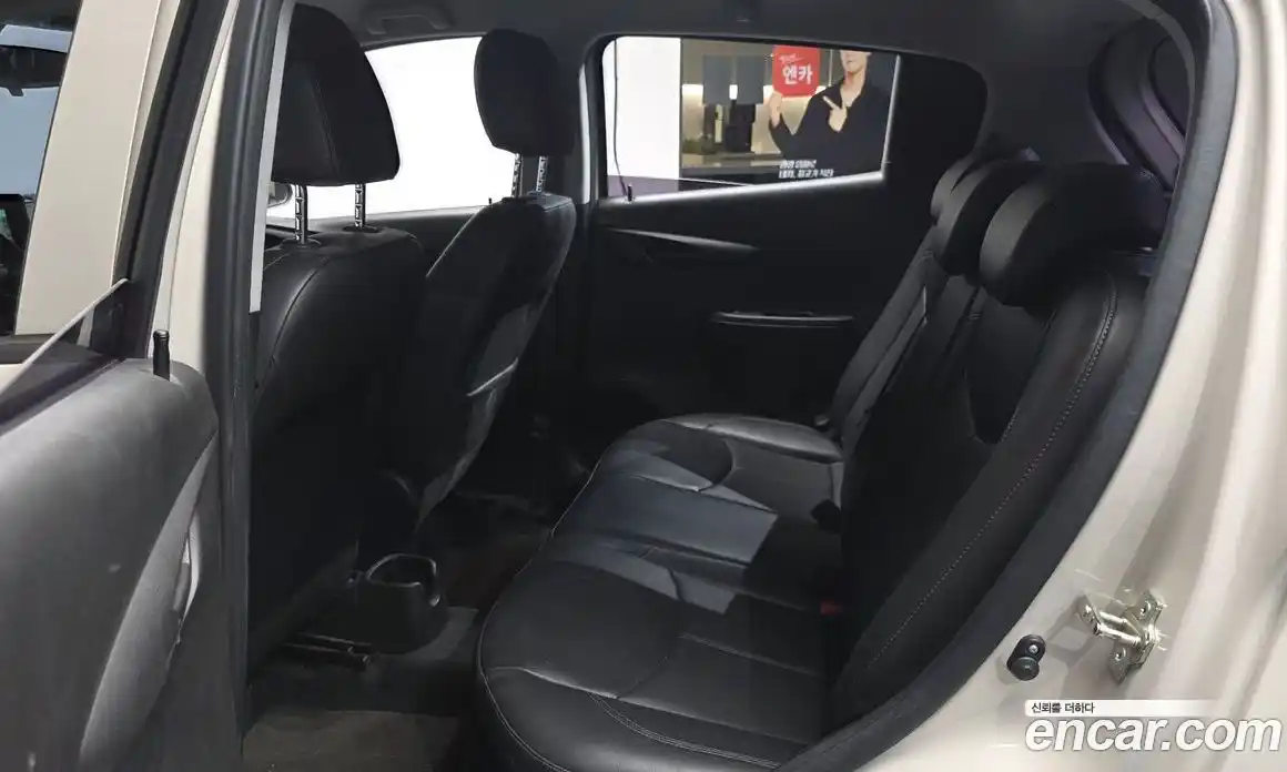 Chevrolet Spark 2016 1.0 гидро в Москве, фото 16