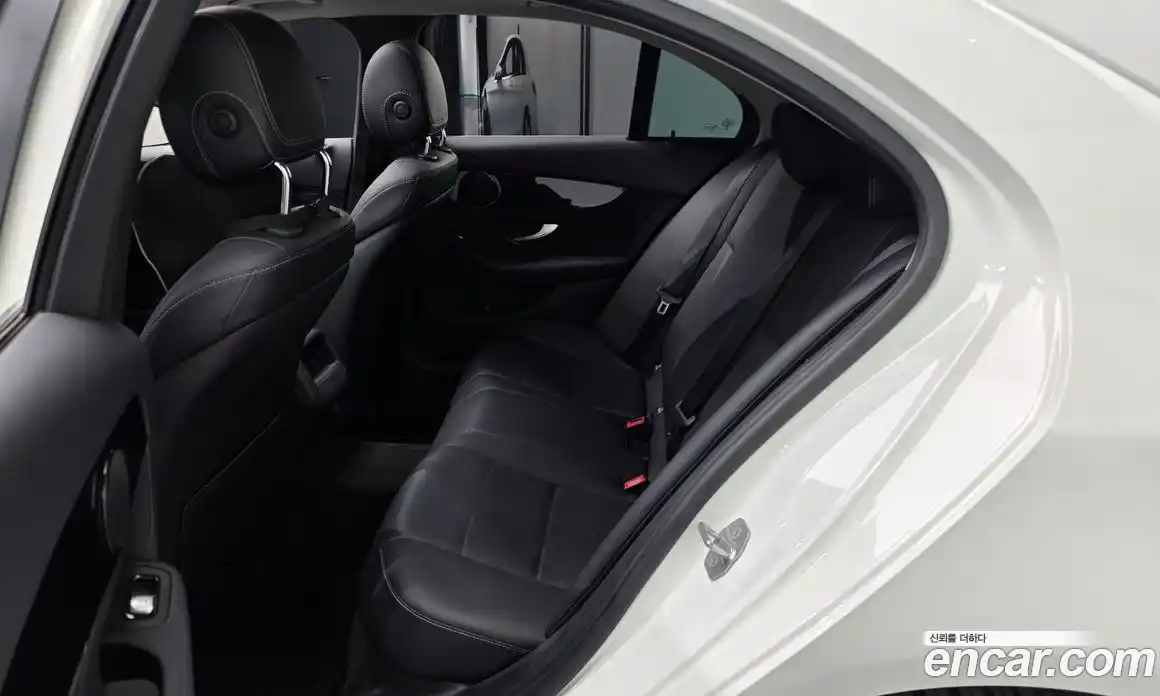 Mercedes-Benz C-Class 2017 2.0 гидро в Москве № 2053363, фото 17