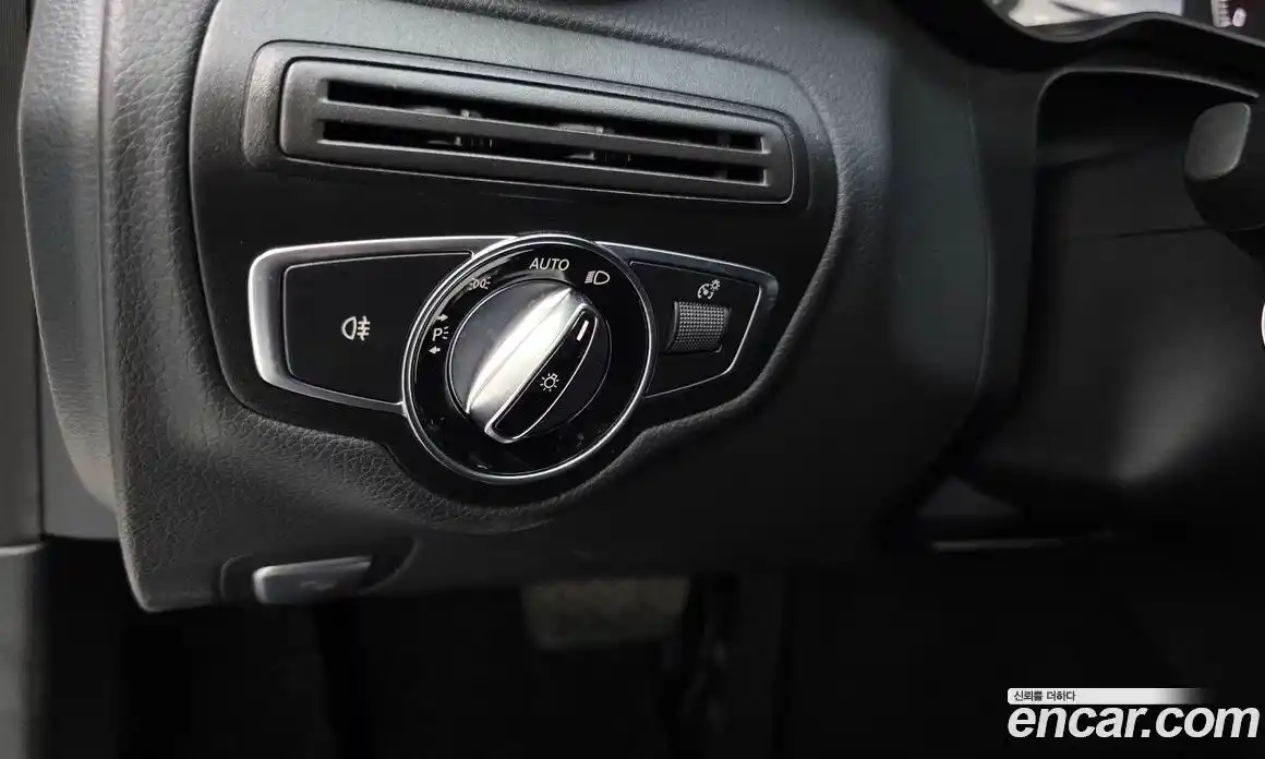 Mercedes-Benz C-Class 2017 2.0 гидро в Москве № 2053363, фото 23