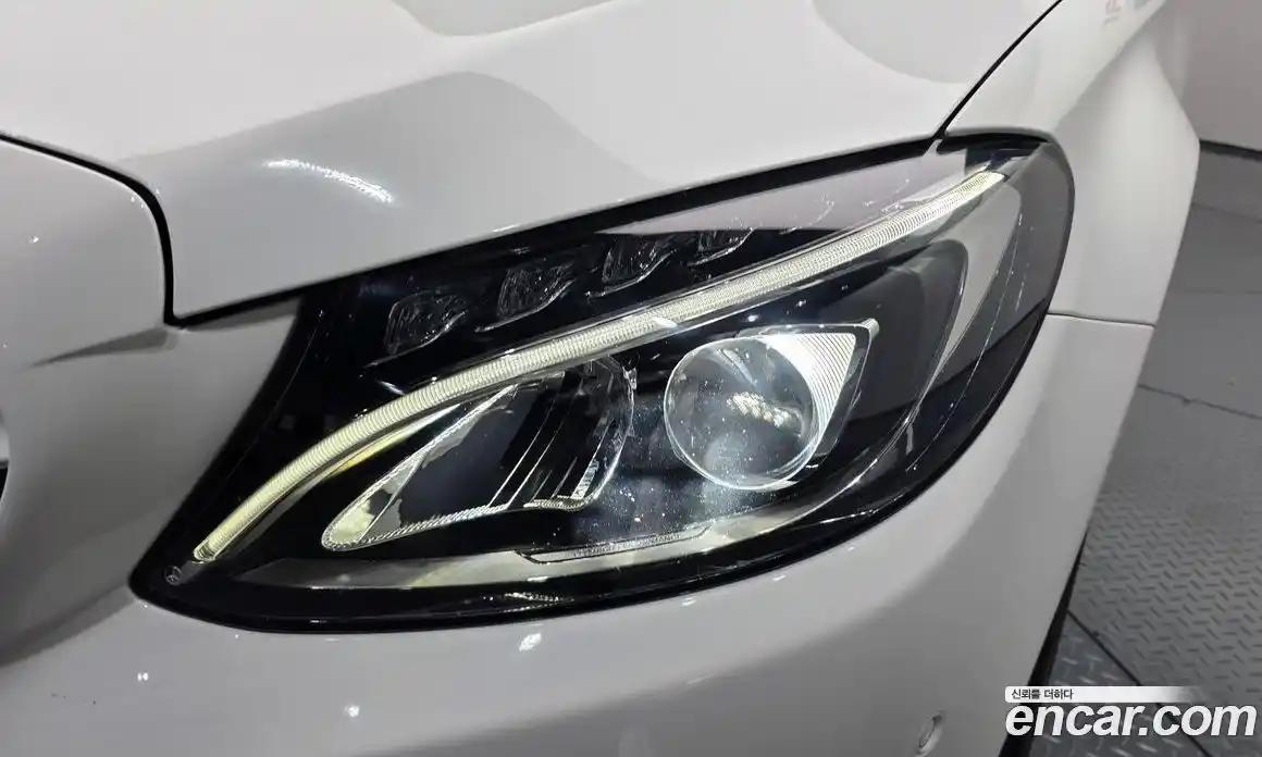 Mercedes-Benz C-Class 2017 2.0 гидро в Москве № 2053363, фото 7