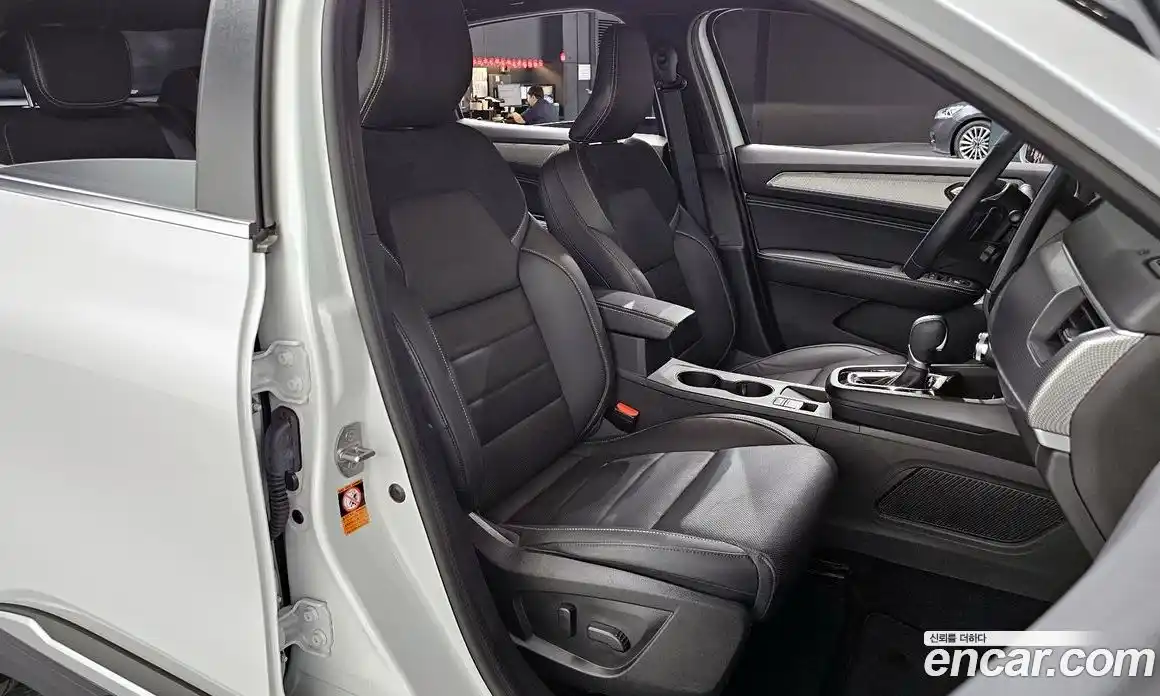 Renault Arkana 2025 1.6 гидро в Москве № 2053855, фото 17