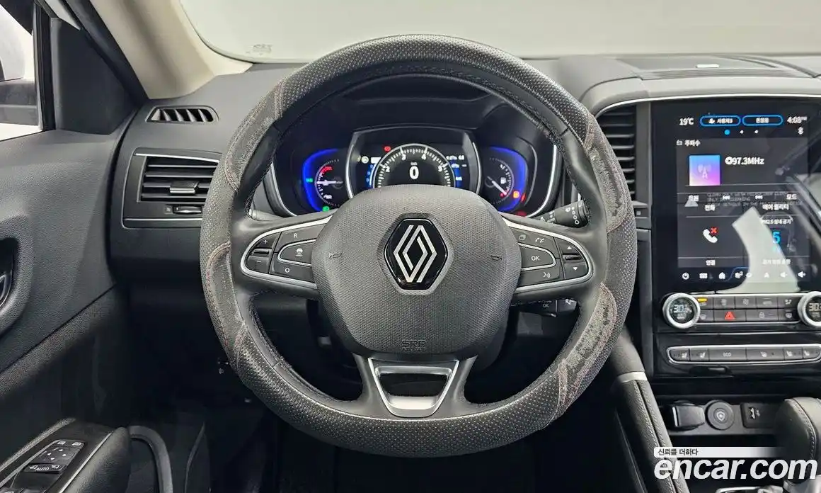 Renault QM6 2024 2.0 гидро в Москве № 2053885, фото 20