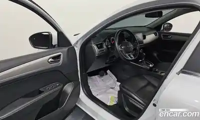 Renault XM3 2023 1.6 гидро в Москве № 2053944, миниатюра 10