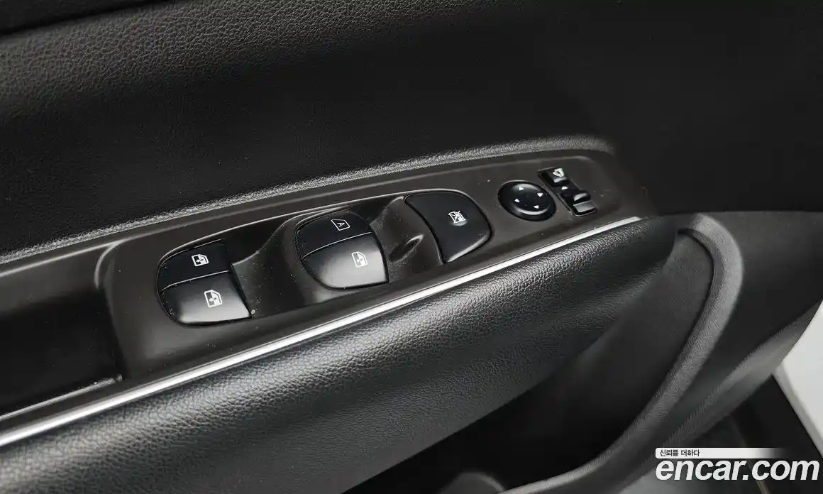 Renault QM6 2019 2.0 гидро в Москве № 2053959, фото 17