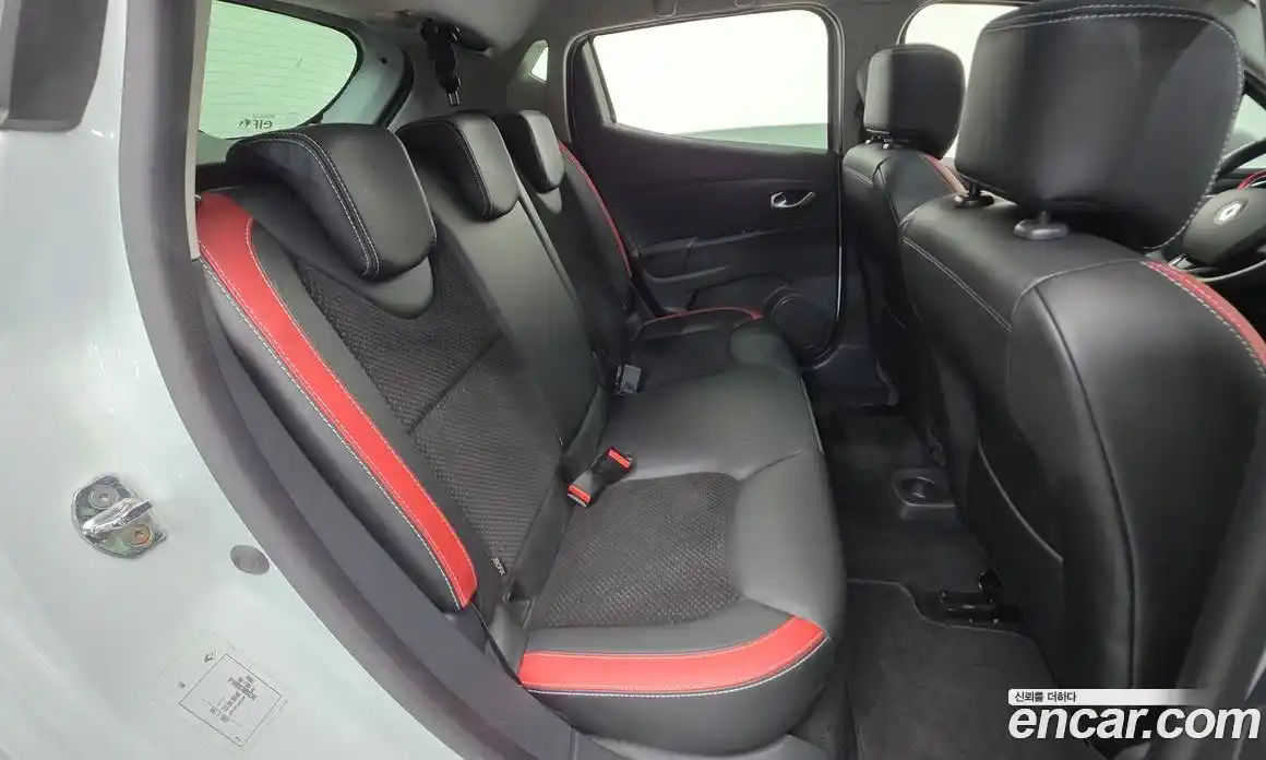 Renault Cilo 2019 1.5 гидро в Москве № 2053960, фото 25