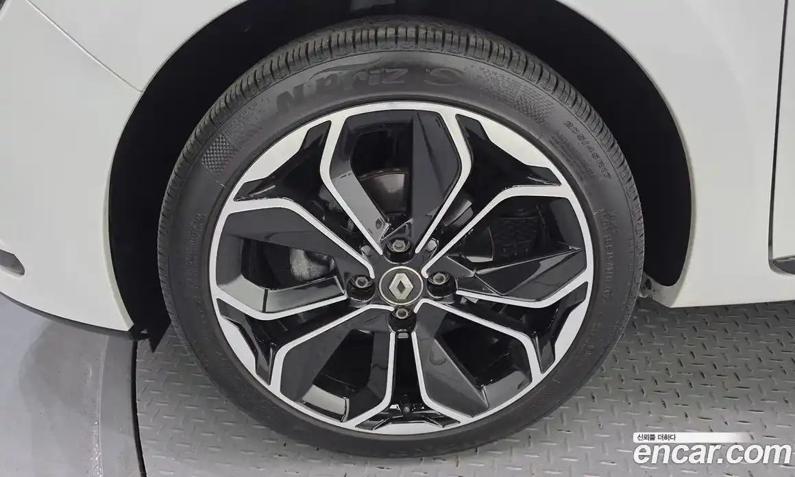 Renault Cilo 2019 1.5 гидро в Москве № 2053960, фото 5