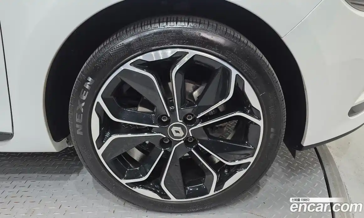 Renault Cilo 2019 1.5 гидро в Москве № 2053960, фото 7