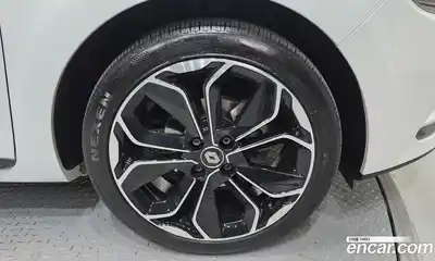 Renault Cilo 2019 1.5 гидро в Москве № 2053960, миниатюра 7