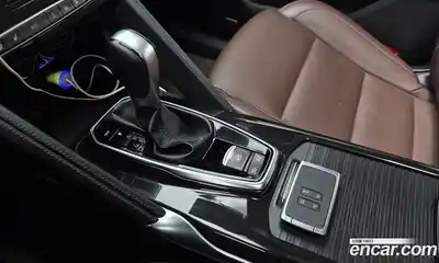 Renault QM6 2019 2.0 гидро в Москве № 2054038, миниатюра 9