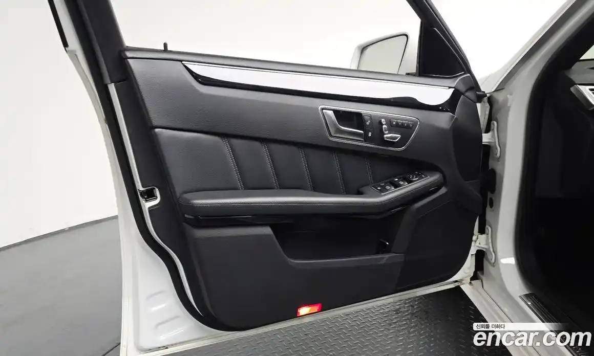 Mercedes-Benz E-Class 2014 2.1 гидро в Москве № 2054275, фото 13