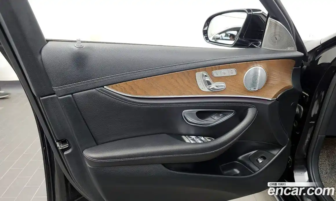 Mercedes-Benz E-Class 2019 2.0 гидро в Москве № 2054597, фото 14