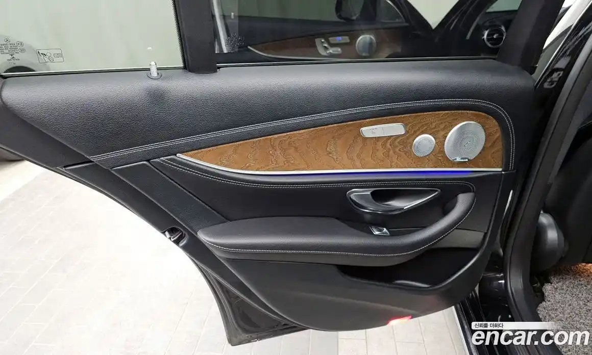 Mercedes-Benz E-Class 2019 2.0 гидро в Москве № 2054597, фото 15