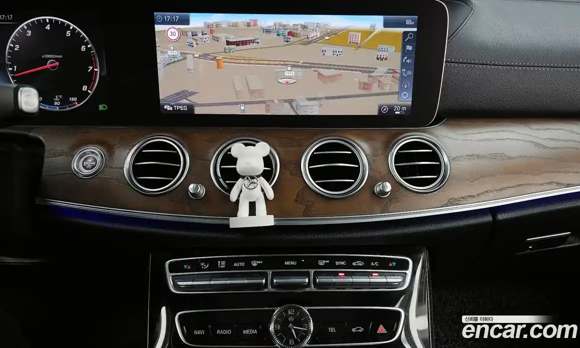 Mercedes-Benz E-Class 2019 2.0 гидро в Москве № 2054597, фото 20