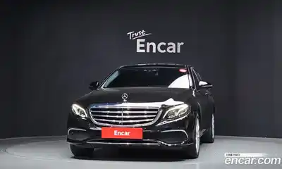 Mercedes-Benz E-Class 2019 2.0 гидро в Москве № 2054597, миниатюра 3