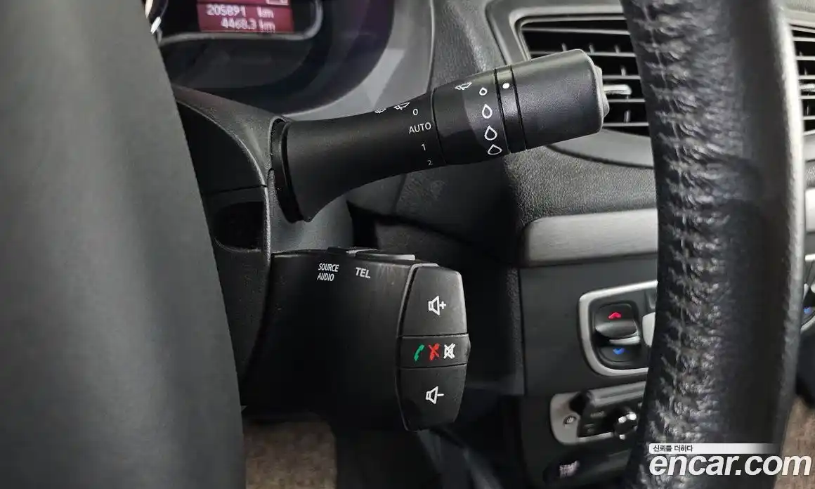 Renault SM3 2017 гидро в Москве № 2055520, фото 17