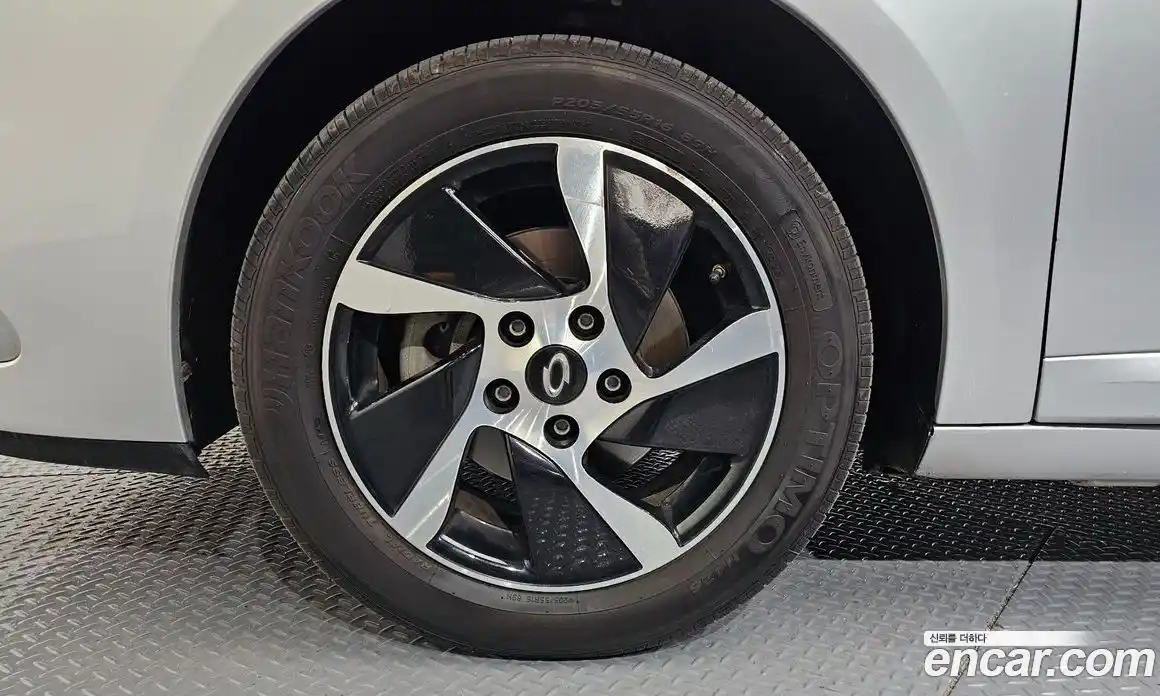 Renault SM3 2017 гидро в Москве № 2055520, фото 5
