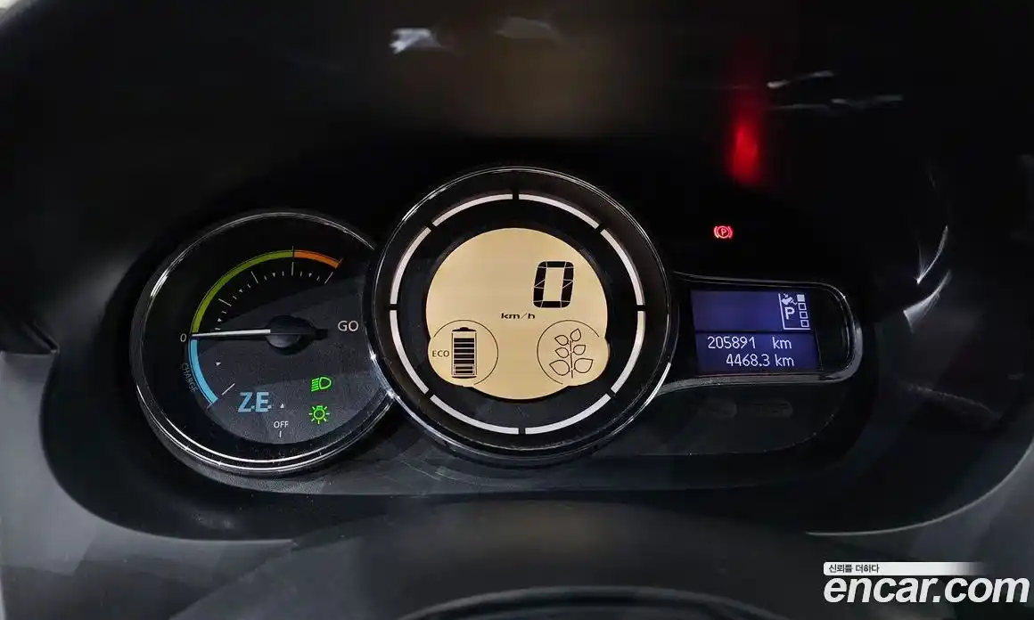 Renault SM3 2017 гидро в Москве № 2055520, фото 8