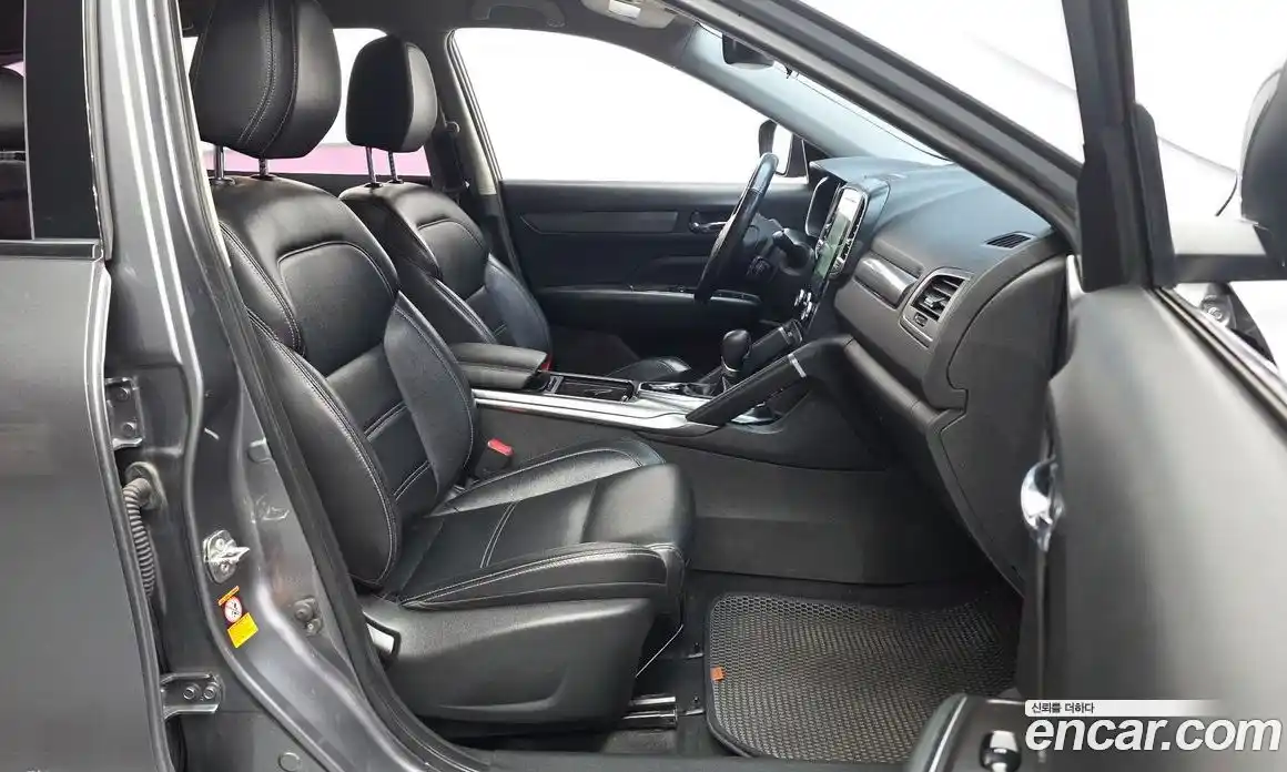 Renault QM6 2018 2.0 гидро в Москве № 2055769, фото 11
