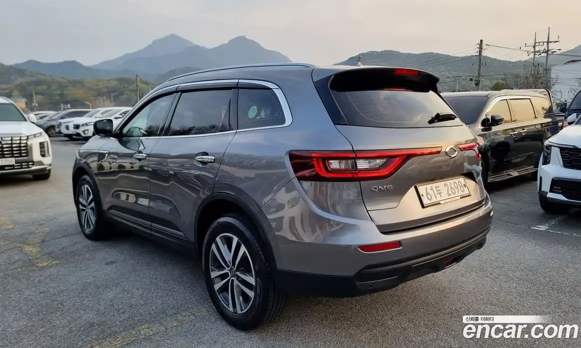 Renault QM6 2017 2.0 гидро в Москве № 2056095, фото 19