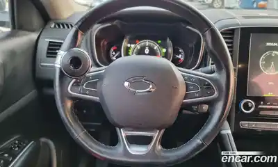 Renault QM6 2017 2.0 гидро в Москве № 2056095, миниатюра 9