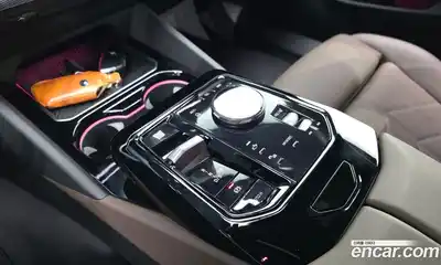 BMW 5-Series 2025 2.0 гидро в Москве № 2056358, миниатюра 12