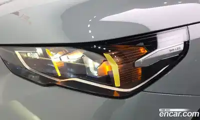 BMW 5-Series 2025 2.0 гидро в Москве № 2056358, миниатюра 8