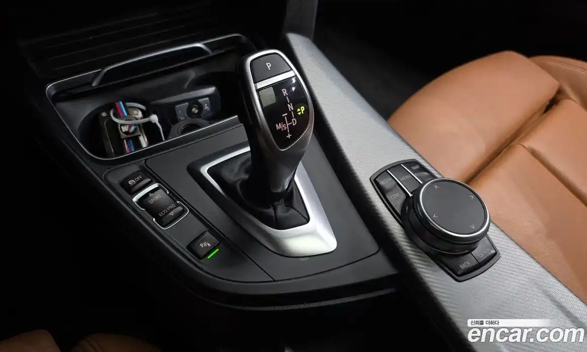 BMW 3-Series 2018 2.0 гидро в Москве № 2056937, фото 11