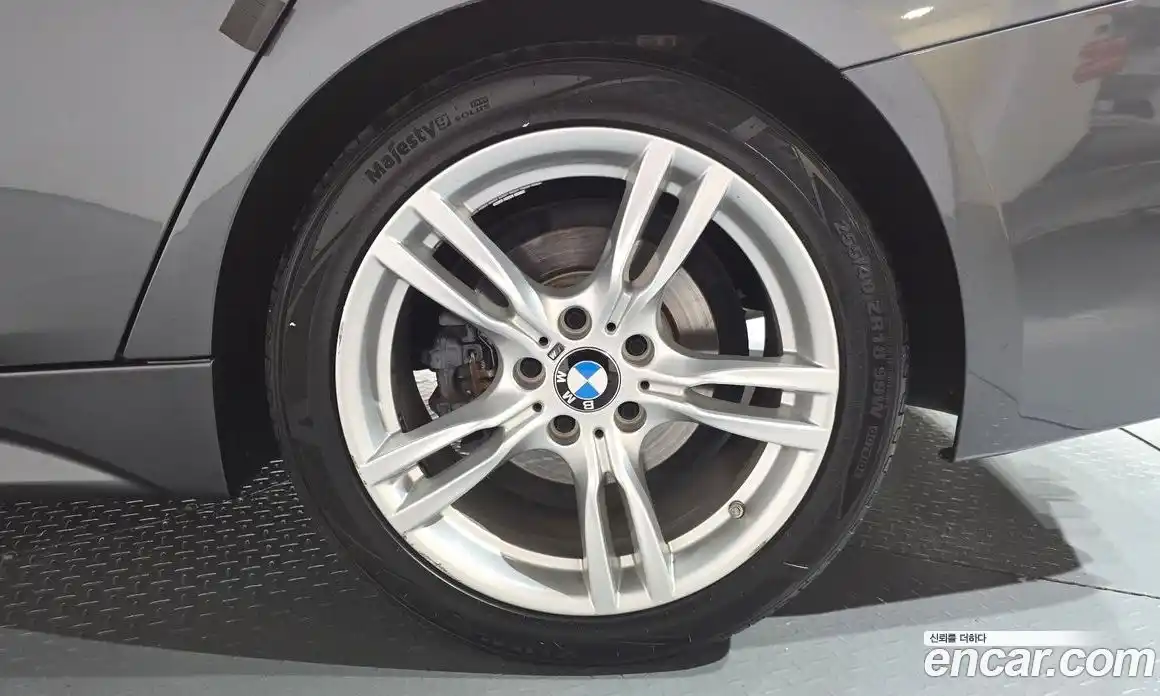 BMW 3-Series 2018 2.0 гидро в Москве № 2056937, фото 6