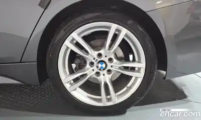 BMW 3-Series 2018 2.0 гидро в Москве № 2056937, миниатюра 6
