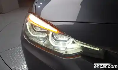 BMW 3-Series 2018 2.0 гидро в Москве № 2056937, миниатюра 7