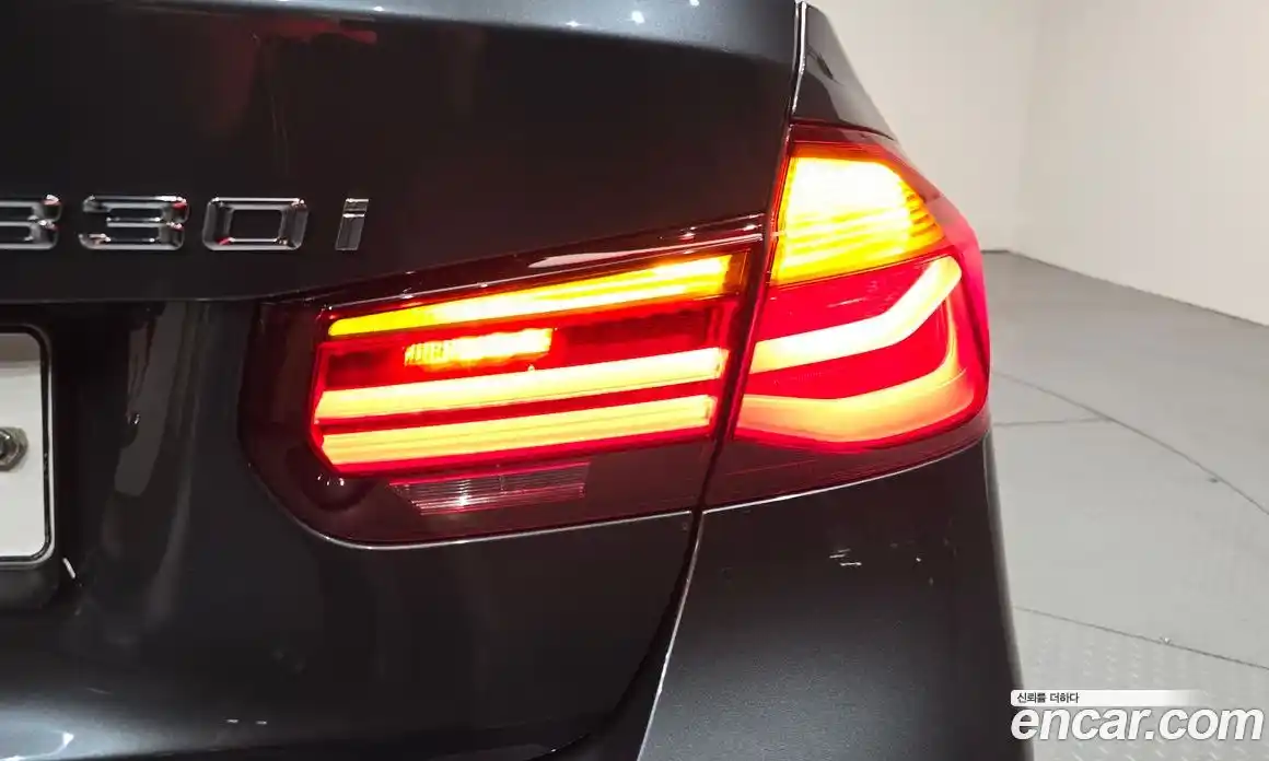 BMW 3-Series 2018 2.0 гидро в Москве № 2056937, фото 8