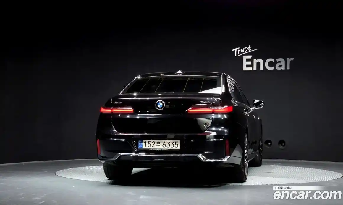BMW 7-Series 2023 3.0 гидро в Москве № 2056977, фото 4