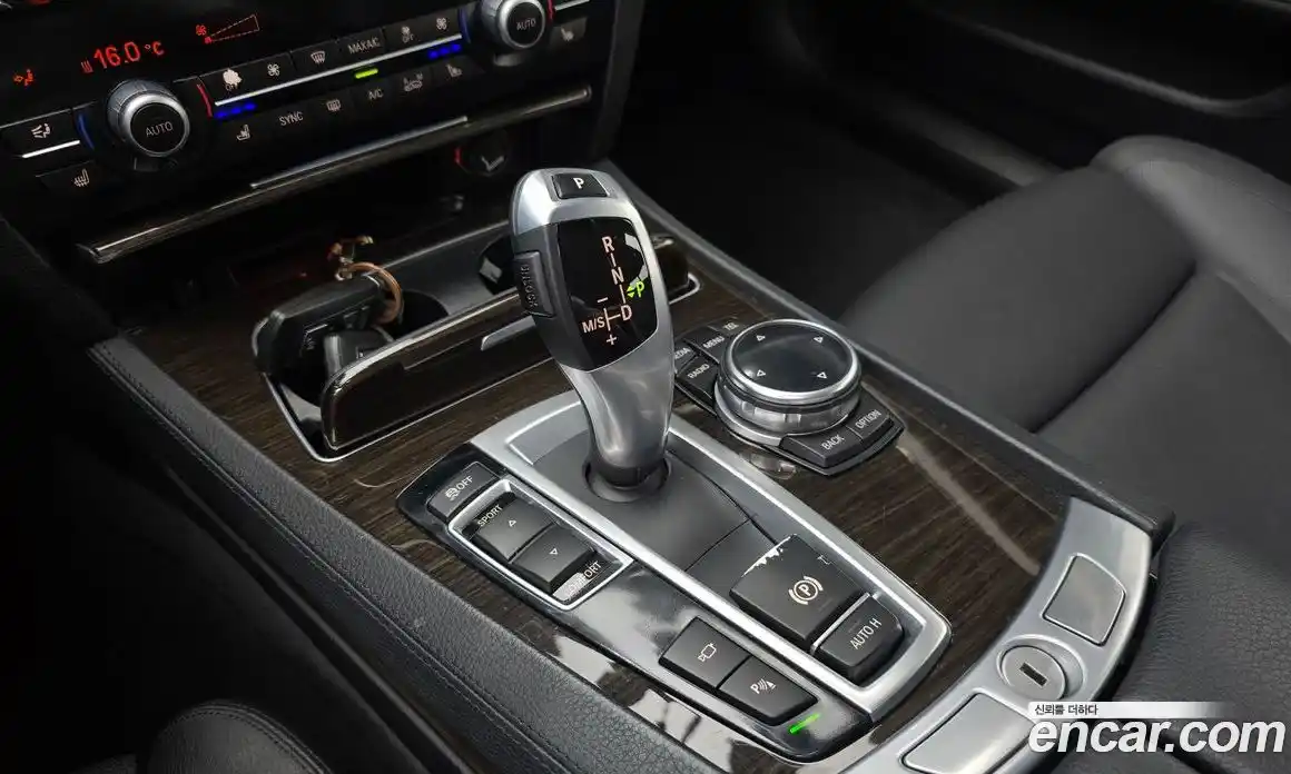 BMW 7-Series 2014 3.0 гидро в Москве № 2057114, фото 9