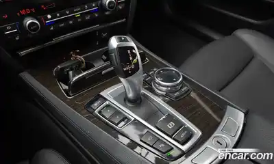 BMW 7-Series 2014 3.0 гидро в Москве № 2057114, миниатюра 9