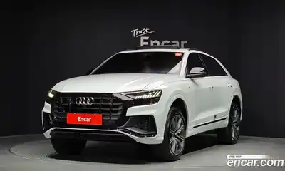 Audi Q8 55 TFSI Quattro Premium