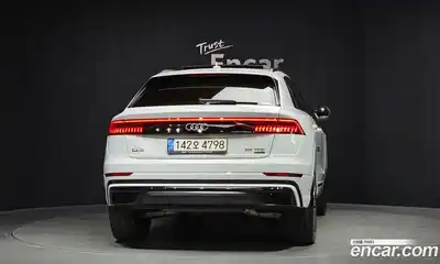 Audi Q8 2021 3.0 гидро в Москве № 2057377, миниатюра 4