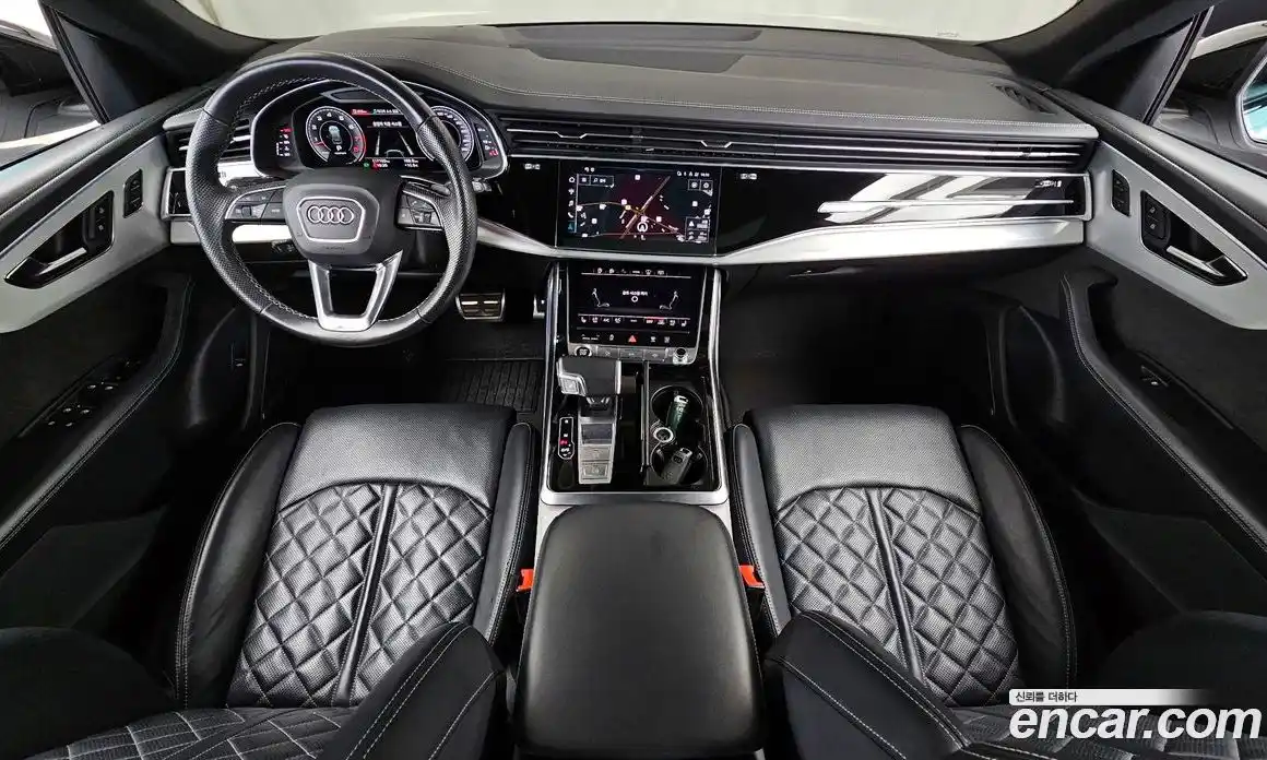 Audi Q8 2021 3.0 гидро в Москве № 2057377, фото 10