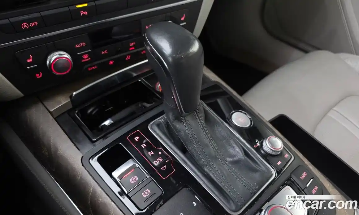 Audi A6 2015 3.0 гидро в Москве № 2057501, фото 9