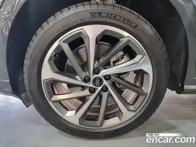 Audi Q5 2025 2.0 гидро в Москве № 2057592, миниатюра 5