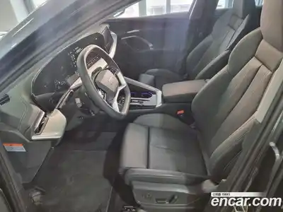 Audi Q5 2025 2.0 гидро в Москве № 2057592, миниатюра 10