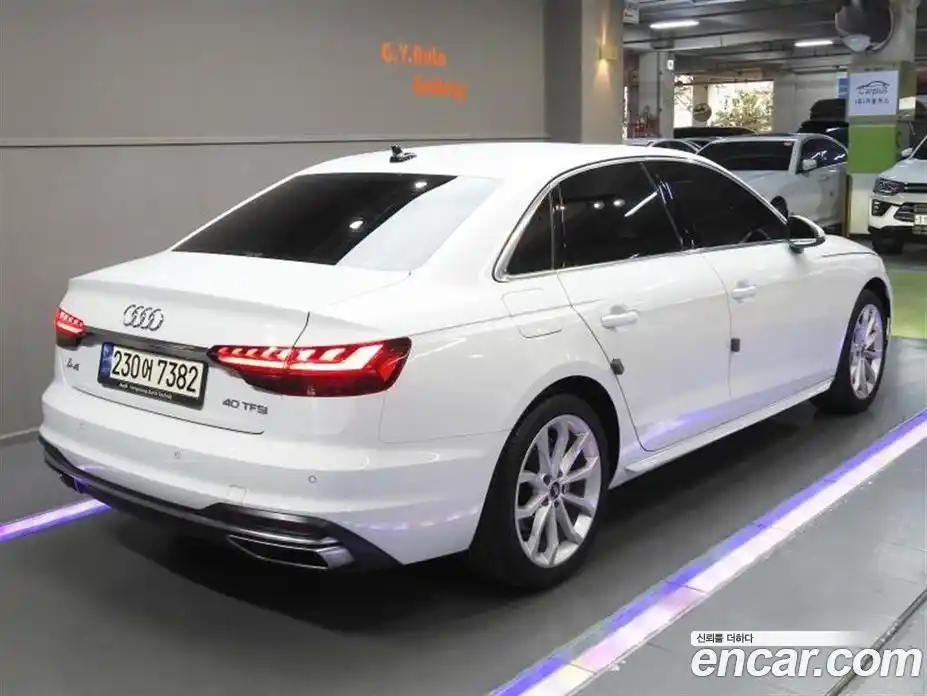 Audi A4 2023 2.0 гидро в Москве № 2057677, фото 3