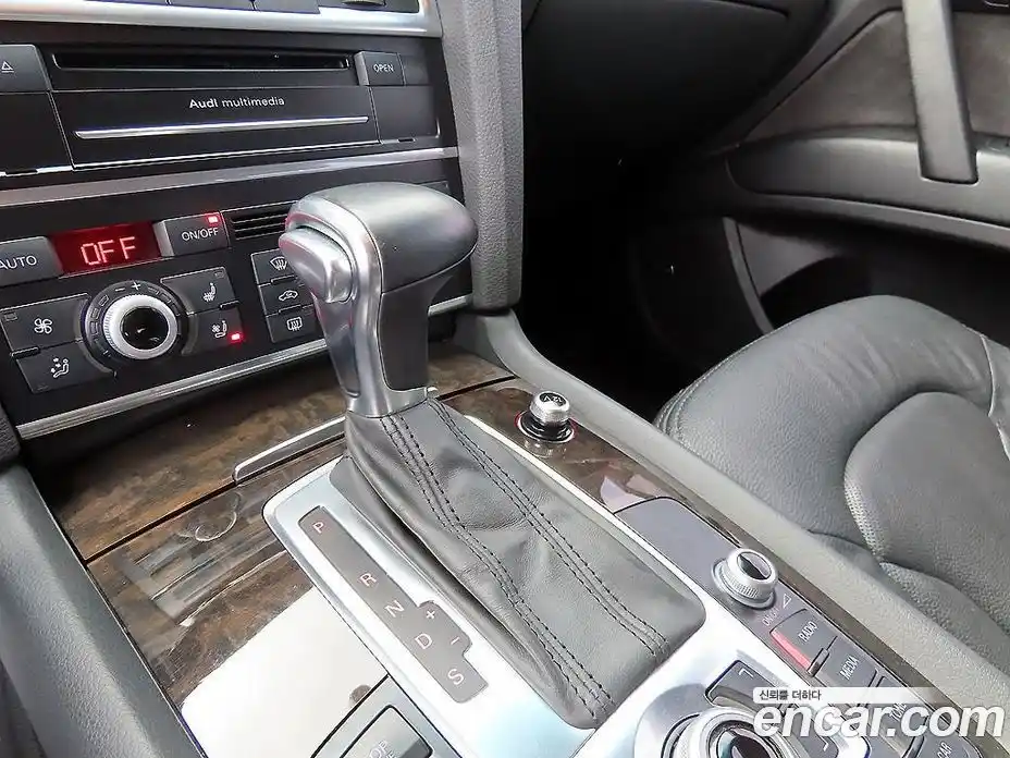 Audi Q7 2015 3.0 гидро в Москве № 2057745, фото 10
